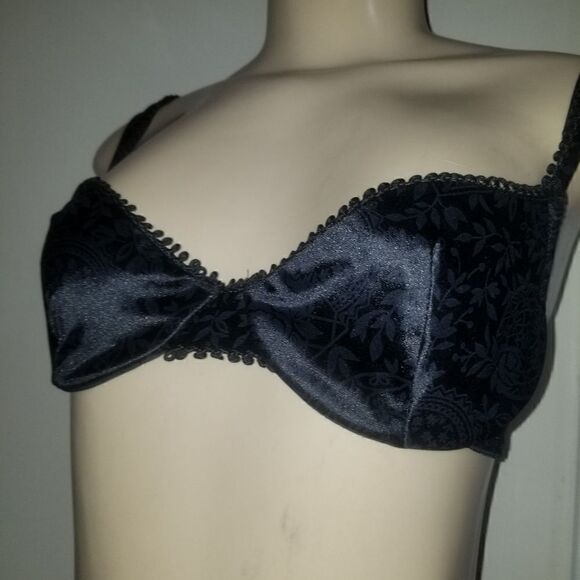 Vintage Victoria's Gold lable bra 34B  made in USA (BIN1) - Picture 6 of 14